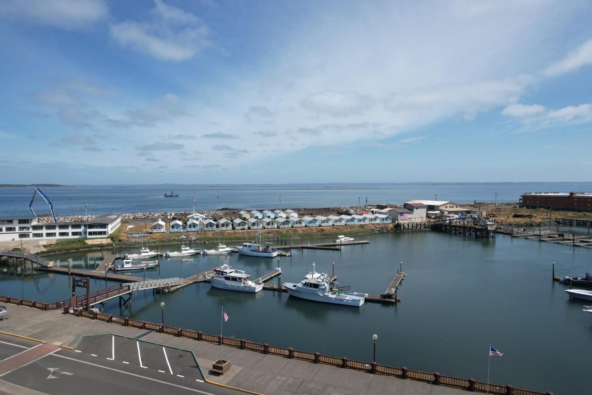 Westport Marina Cottages Esterno foto