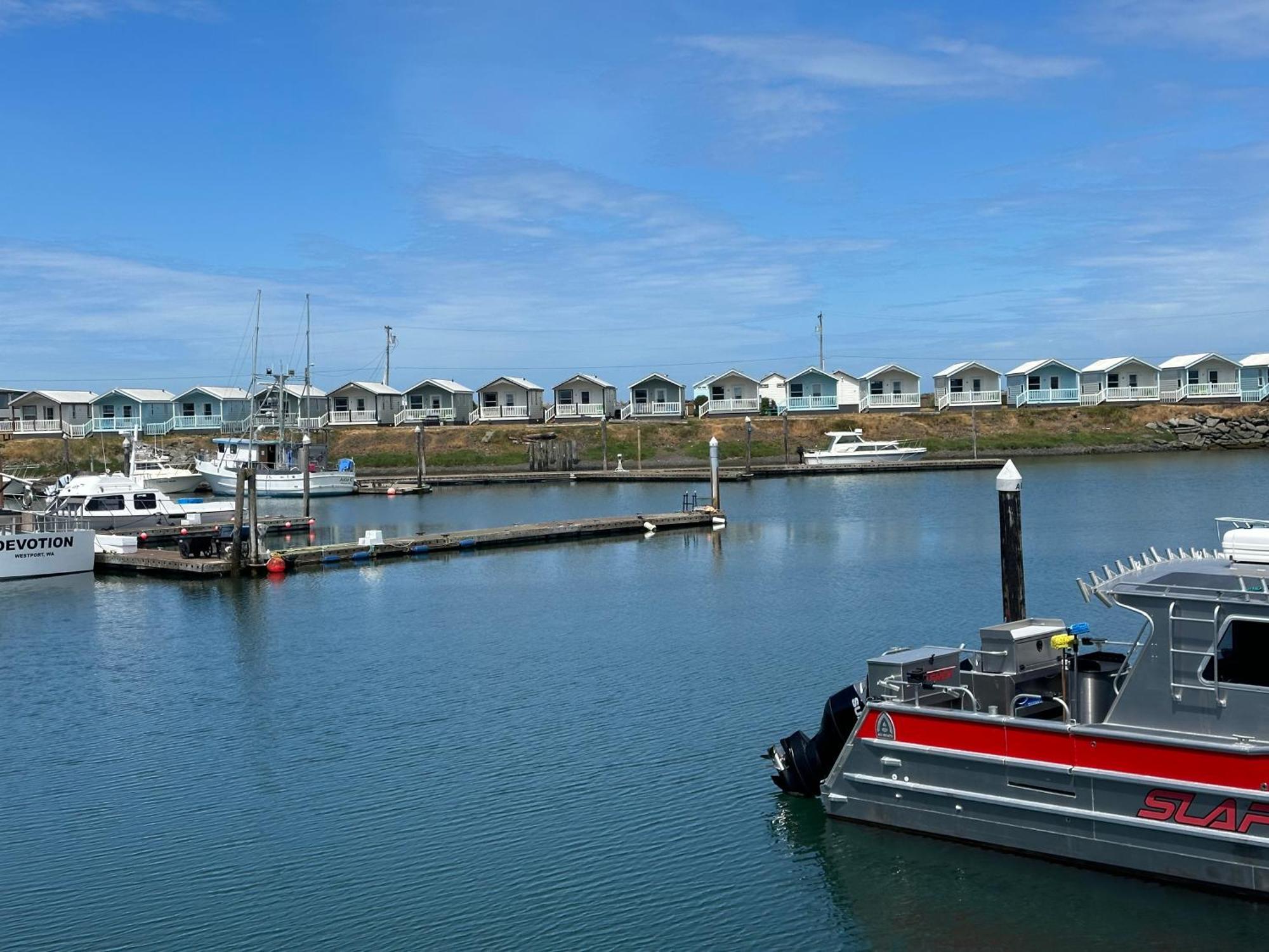 Westport Marina Cottages Esterno foto